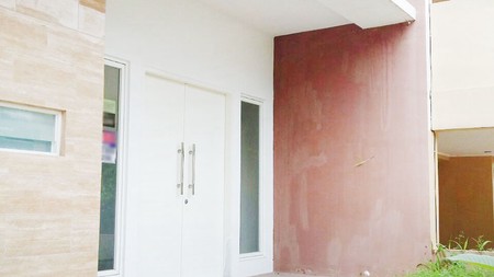 Rumah Nyaman dan Siap Huni di Kawasan Cluster Kebayoran Residences, Bintaro