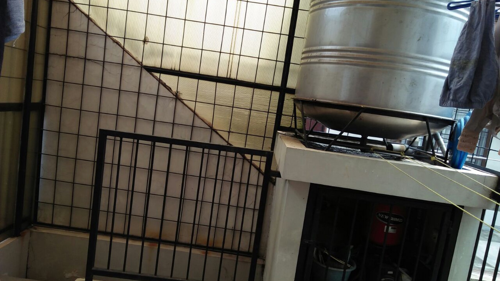 Rumah siap huni Lokasi Strategis