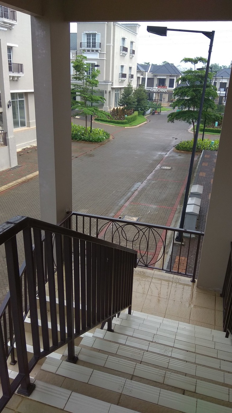 Ruko 3 Lantai Posisi Hoek