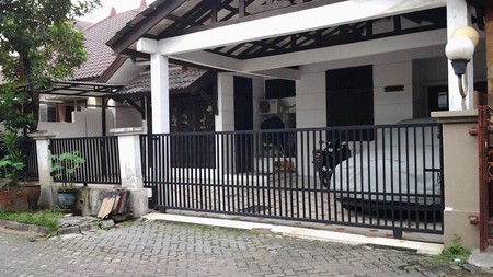 Dijual - Rumah Asri di Kemang Pratama 1 - Bekasi