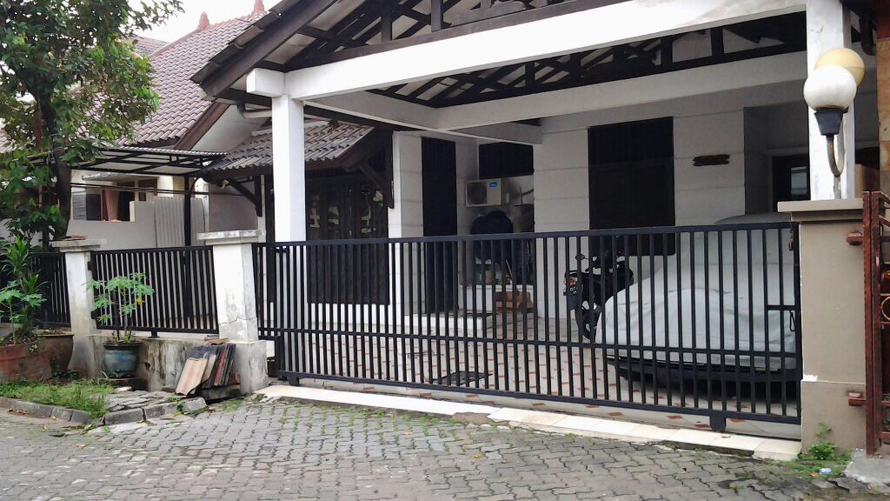 Dijual - Rumah Asri di Kemang Pratama 1 - Bekasi