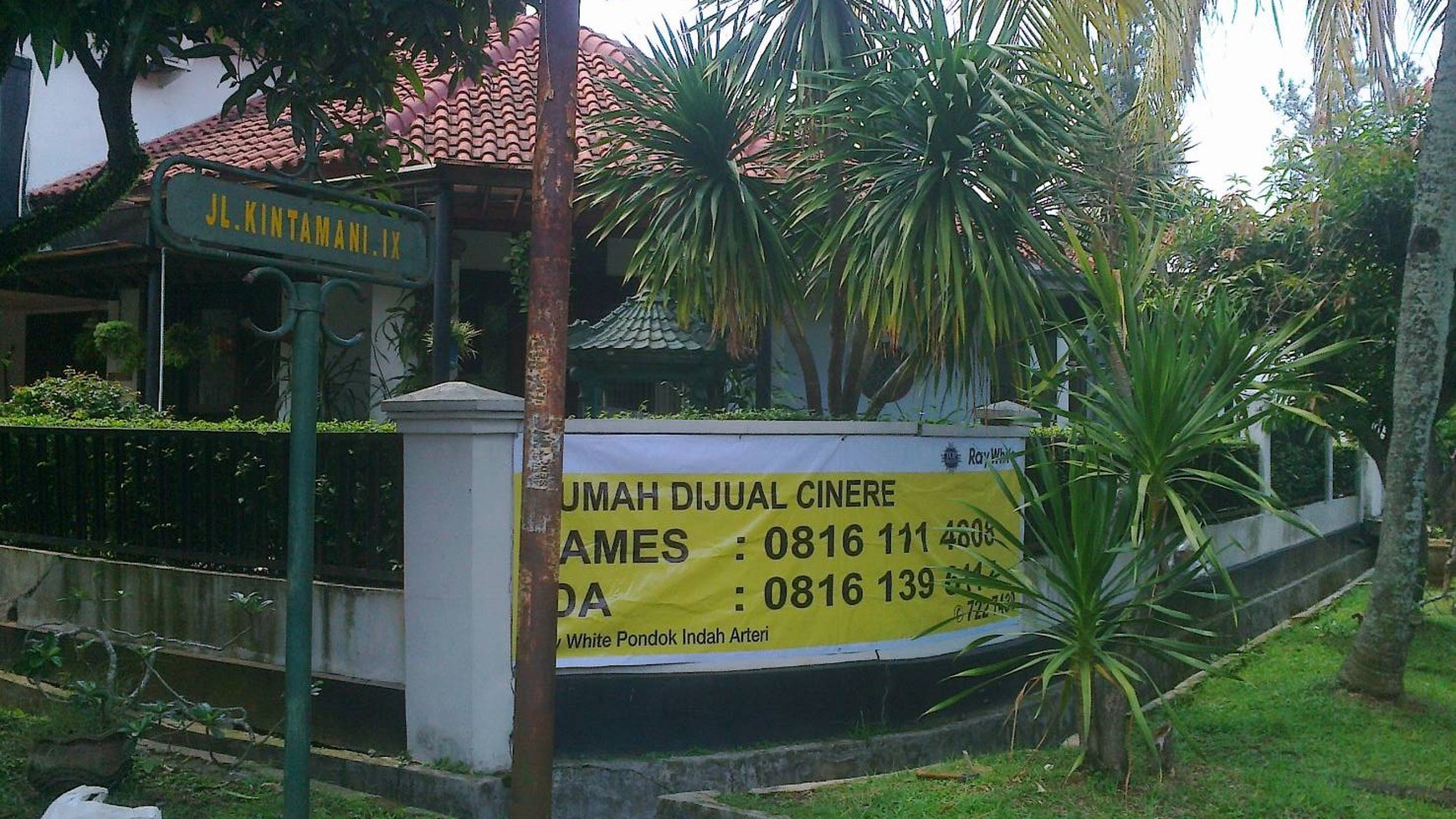 Rumah di Graha Cinere II, Hoek Rumah Bagus, turun harga