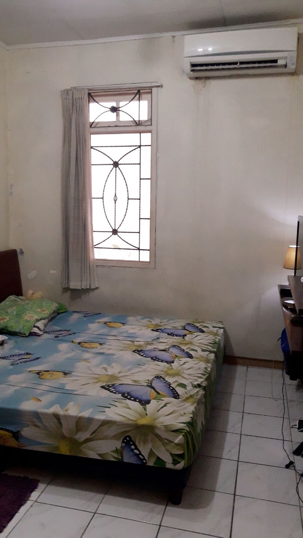 Rumah Siap Huni,Bagus  di Graha Raya Tangerang