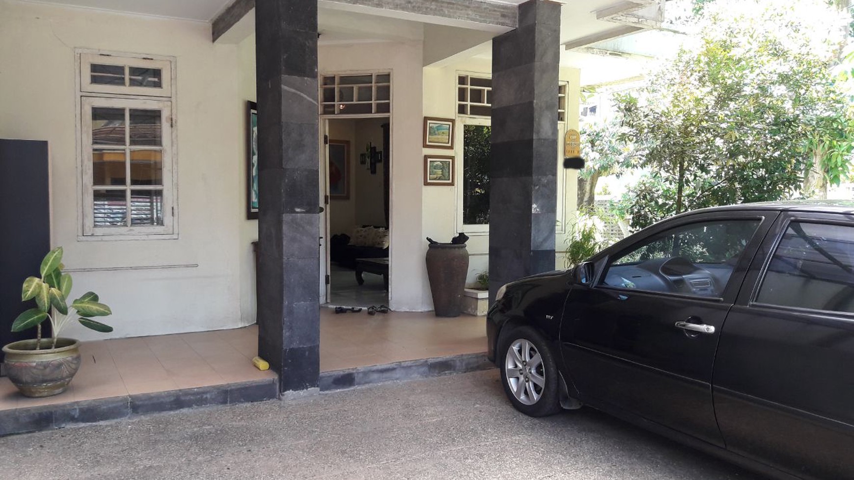 Rumah Siap Huni,Bagus  di Graha Raya Tangerang