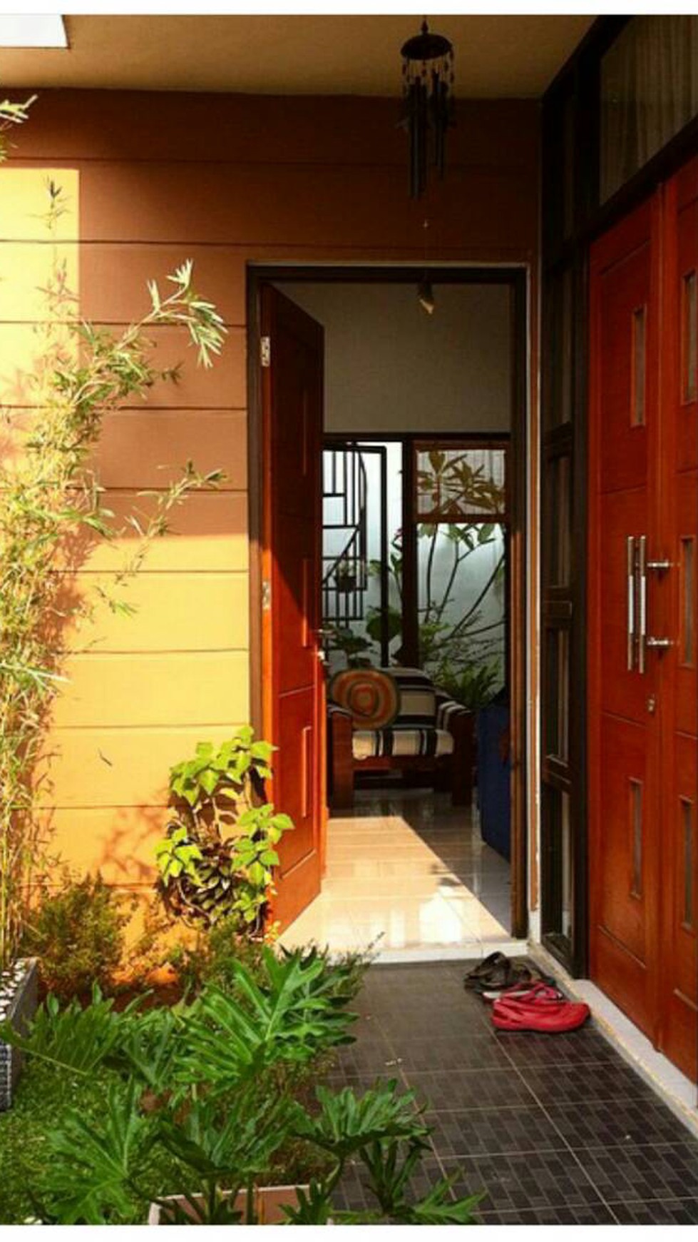Dijual Rumah Bagus Siap Huni, Nyaman dan Asri, Rumah Strategis di Bintaro, Kawasan Puri Bintaro Mansion Tangerang Selatan