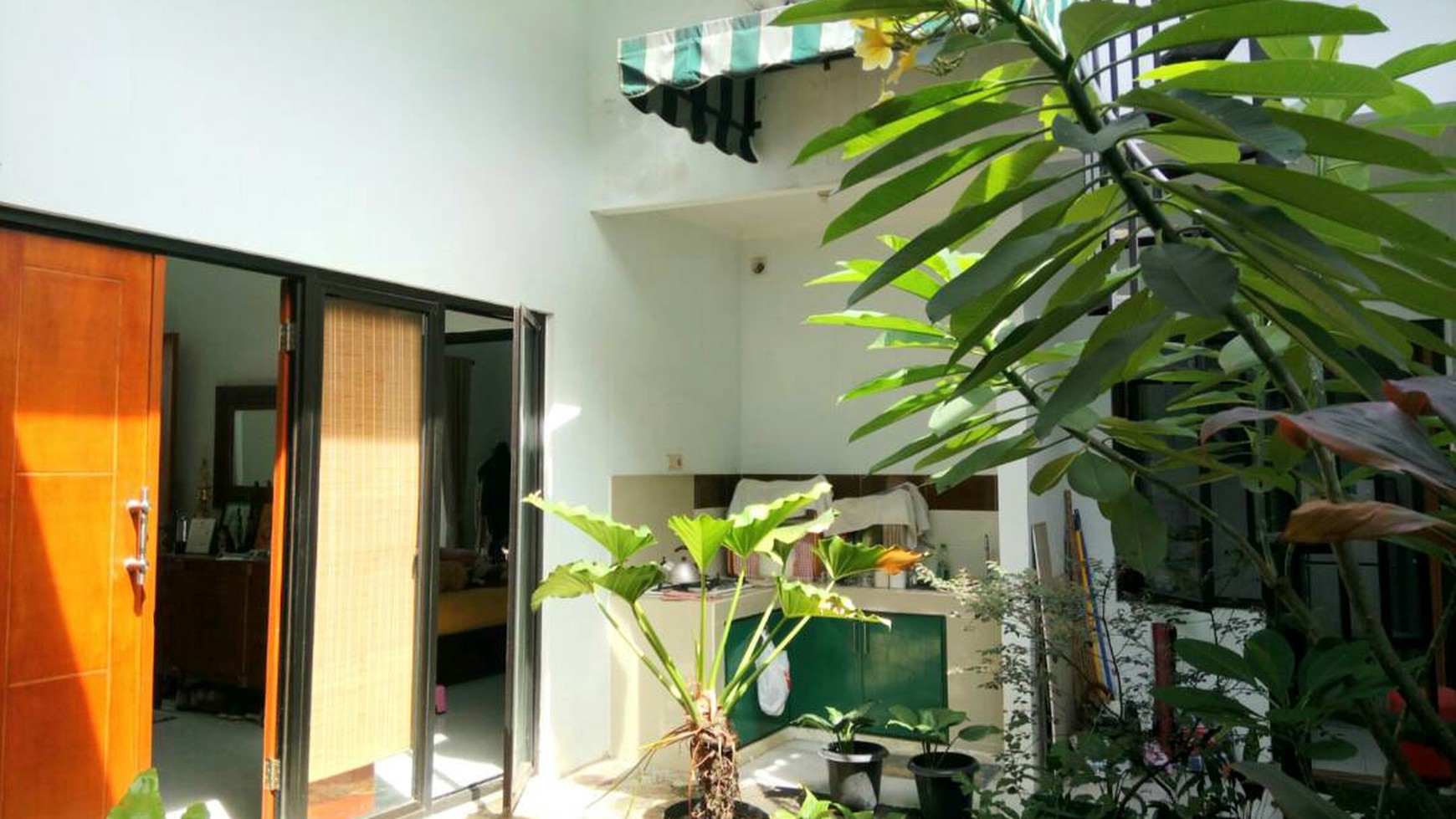 Dijual Rumah Bagus Siap Huni, Nyaman dan Asri, Rumah Strategis di Bintaro, Kawasan Puri Bintaro Mansion Tangerang Selatan