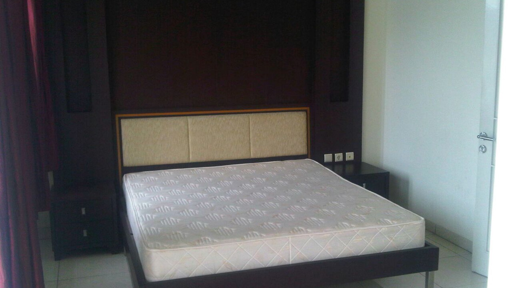 Rumah full furnished Lokasi Boulevard di Delatinos