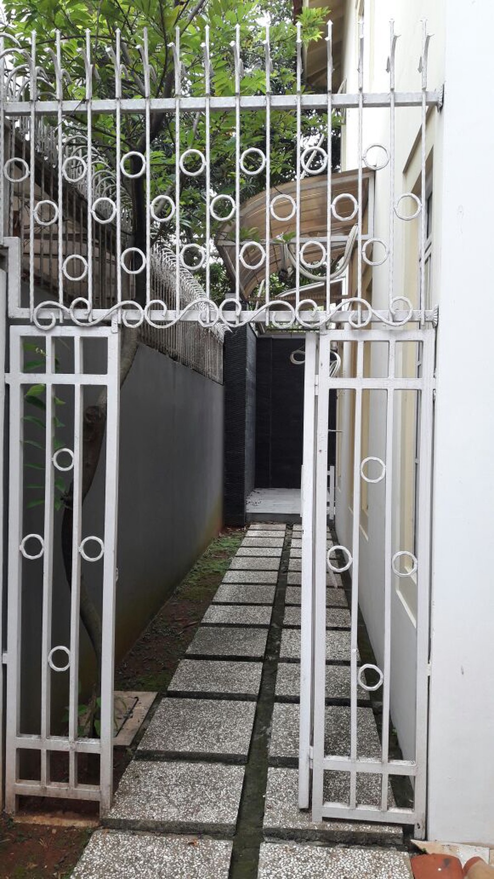 Dijual Rumah di Taman Kalimantan - Lippo Karawaci