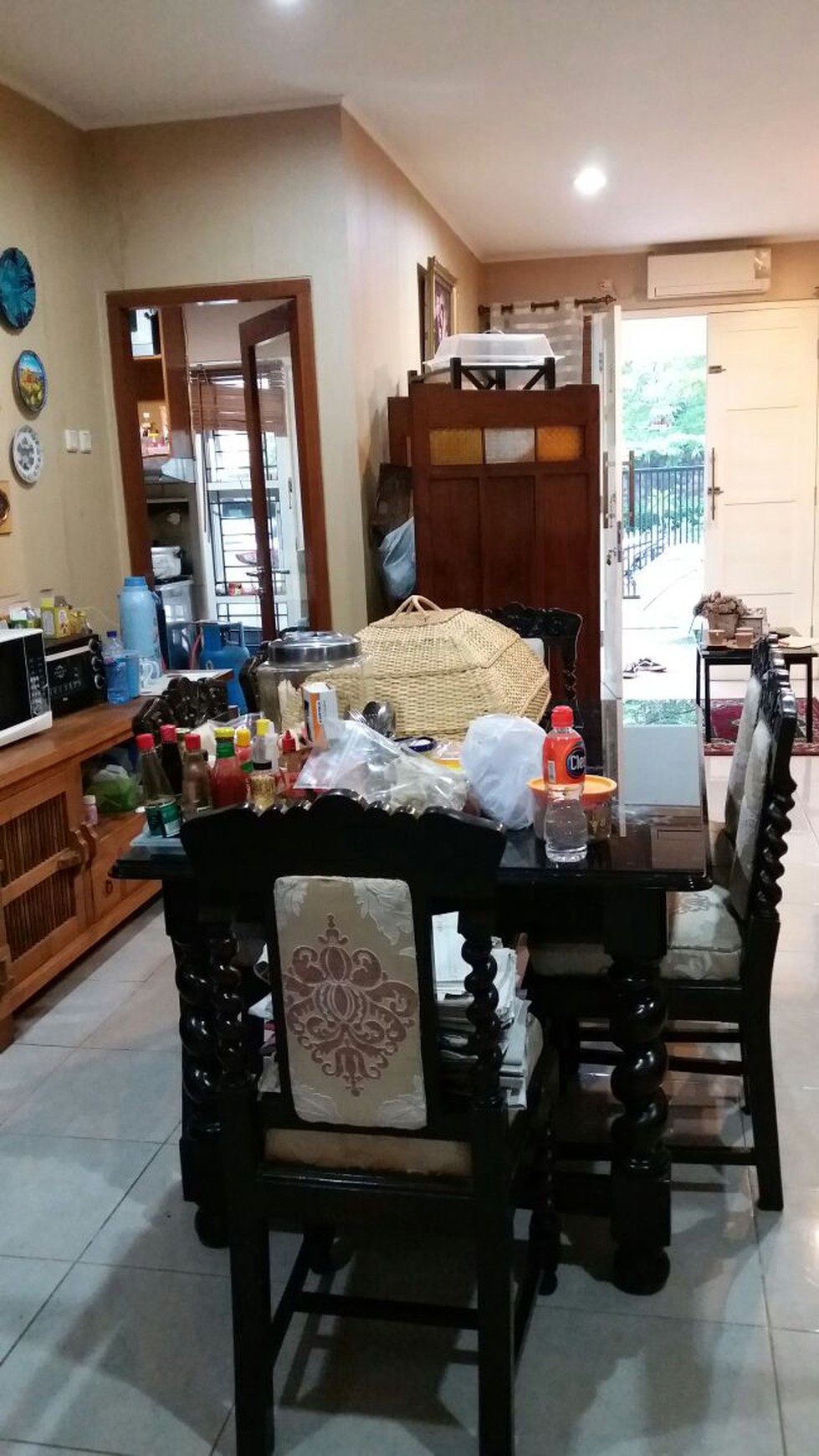 Rumah Dijual lokasi strategis, bagus, nyaman dan aman daerah Jl Elang, Tangerang Selatan