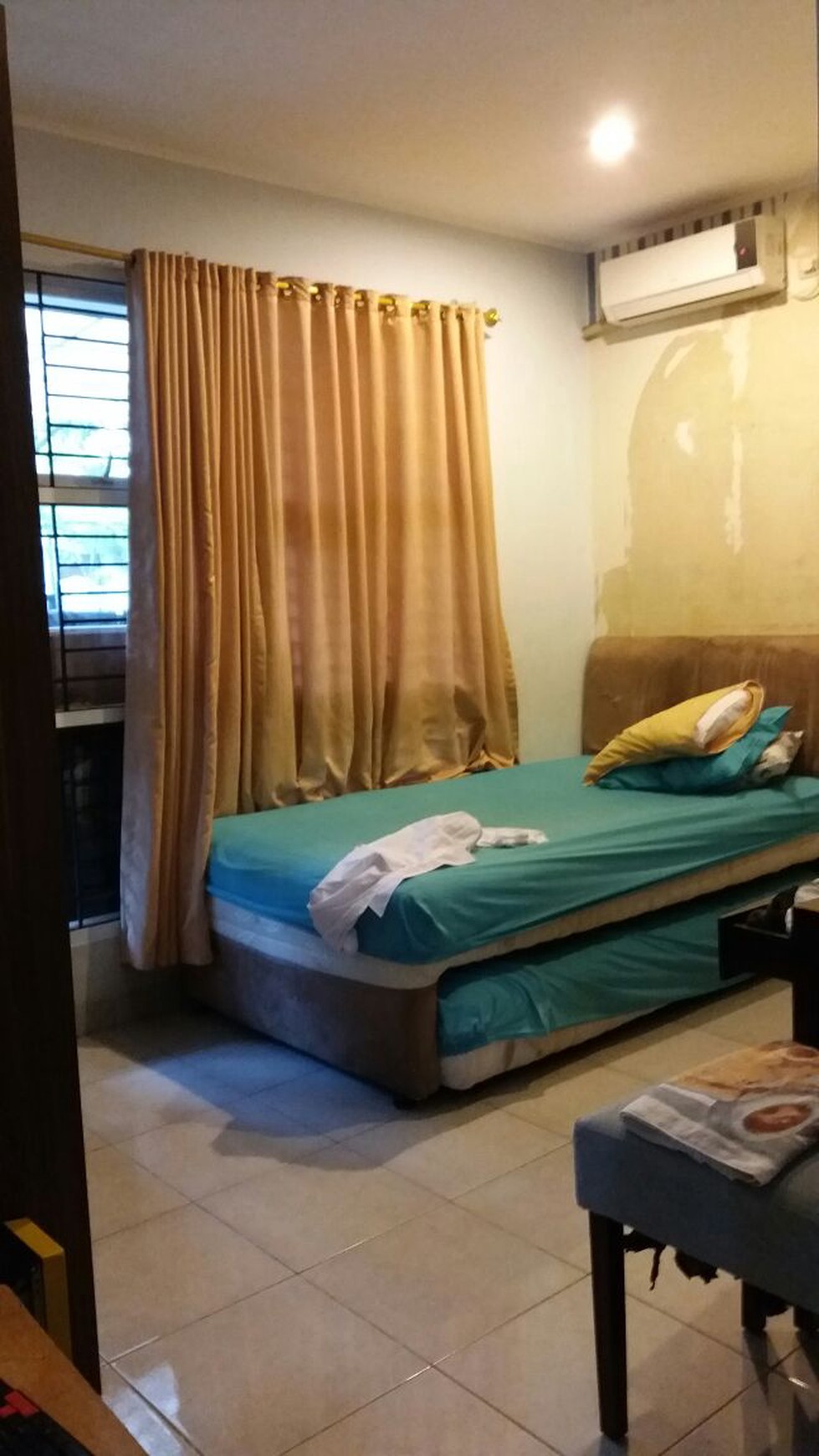 Rumah Dijual lokasi strategis, bagus, nyaman dan aman daerah Jl Elang, Tangerang Selatan