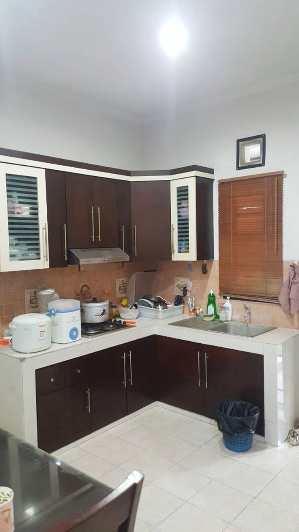 Rumah Strategis Bintaro, nyaman, aman, dan siap huni terletak di kawasan Celesta Bintaro Tangerang Selatan