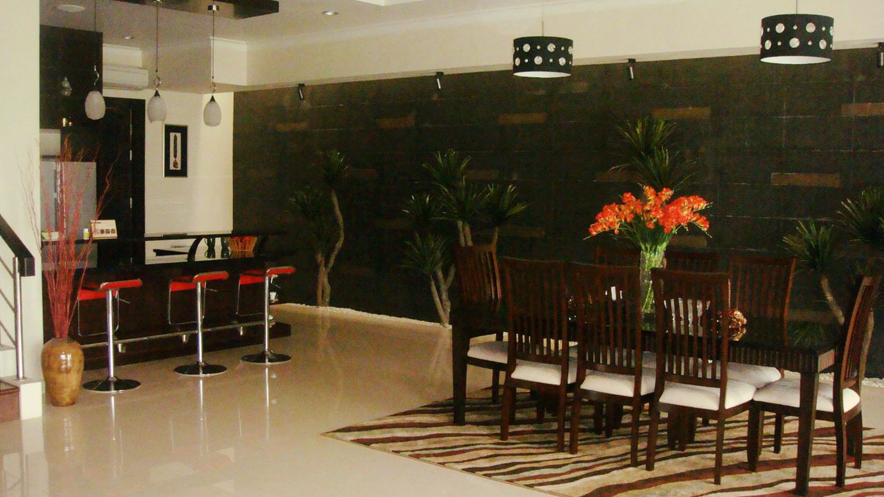 HOT SALE !!! Rumah Bagus, Asri, Nyaman, Aman Lokasi Strategis @Pondok Hijau Golf, Serpong