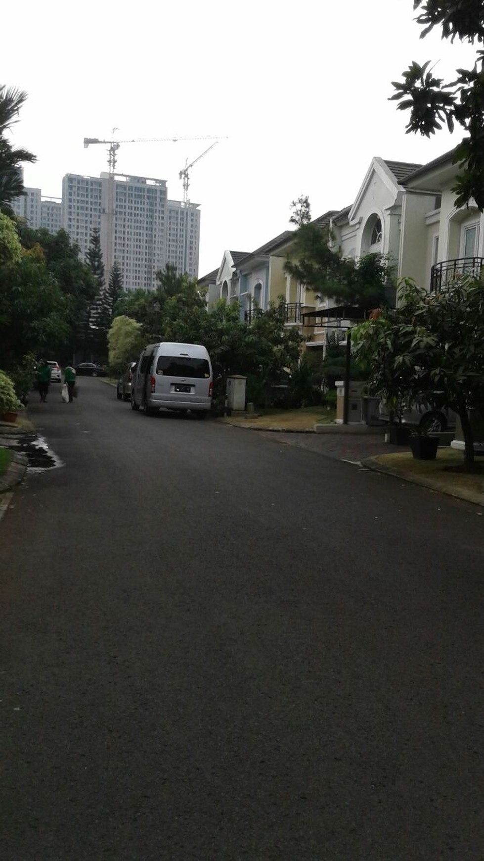 Rumah siap huni di Beryl Timur