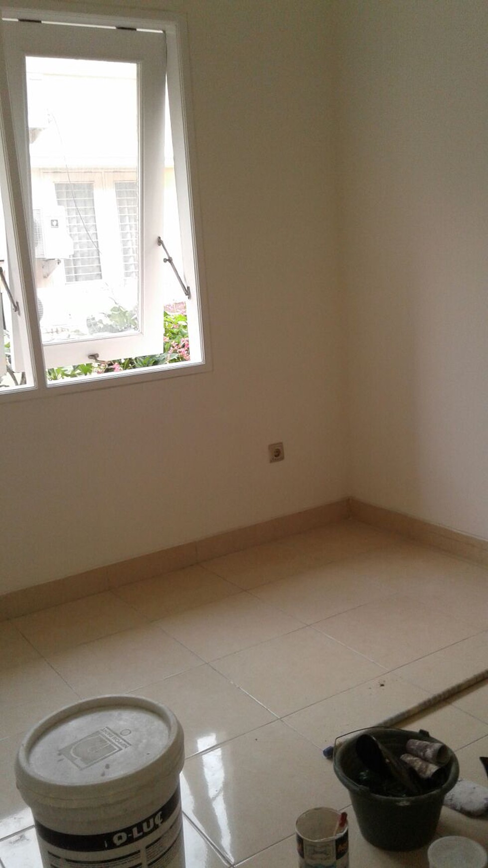 Rumah siap huni di Beryl Timur