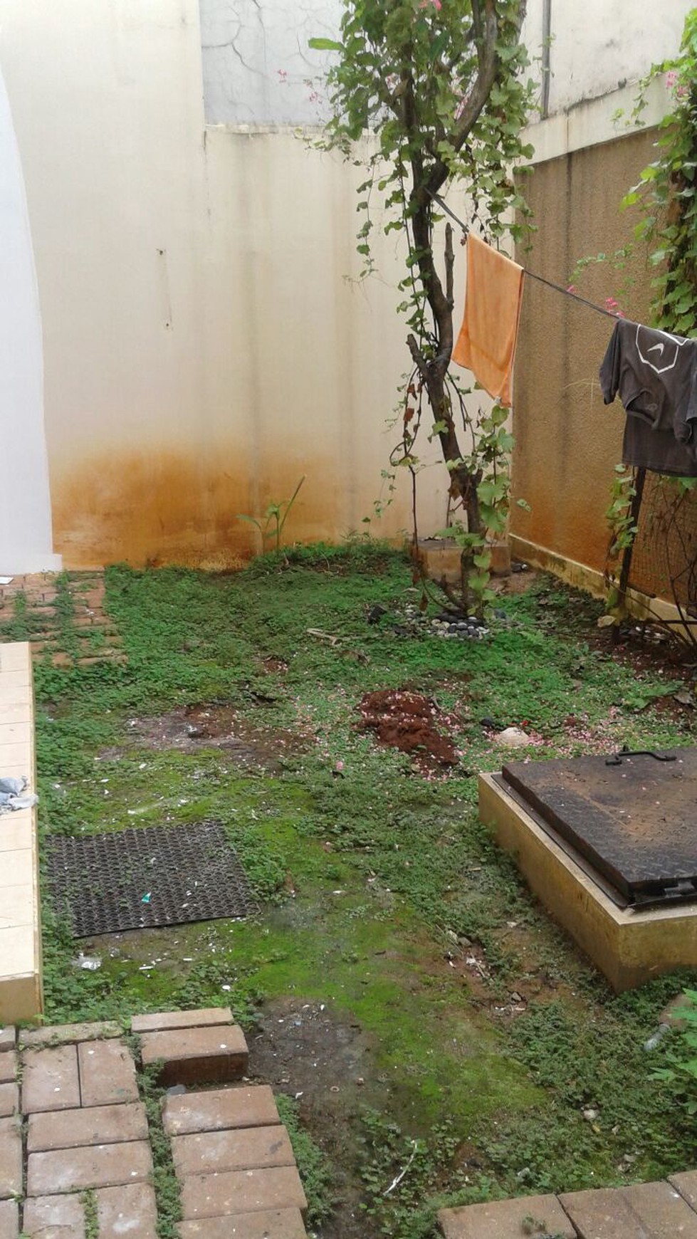 Rumah siap huni di Beryl Timur