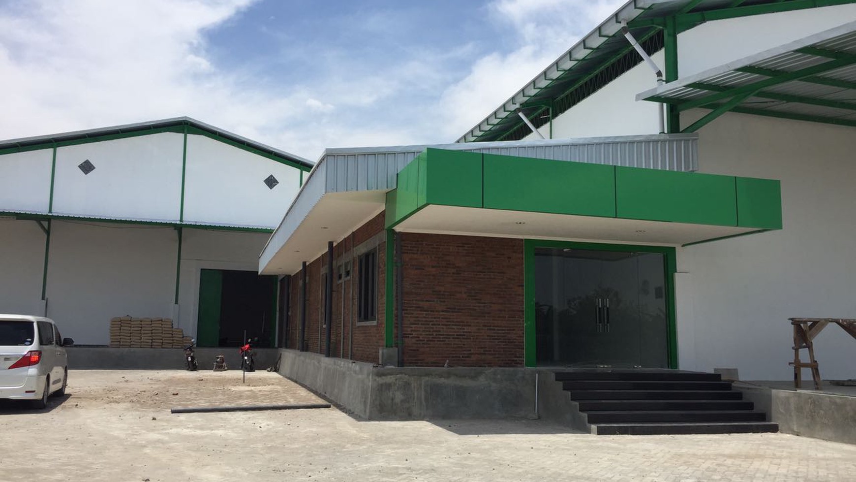 Pabrik dijual masih gress MURAH  di area pergudangan Tambak Sawah Sidoarjo
