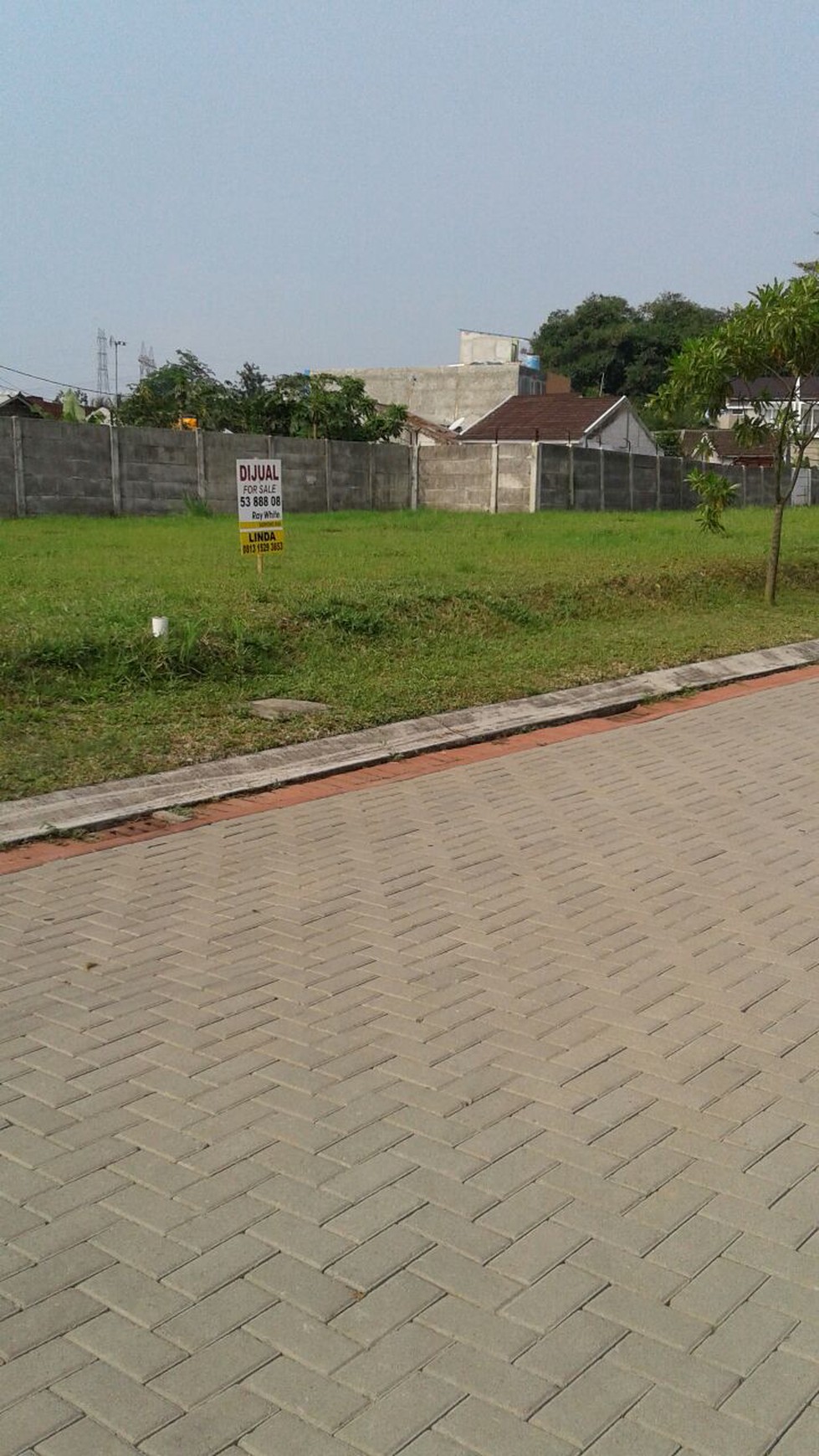 Kavling siap bangun depan taman di Serpong Lagoon