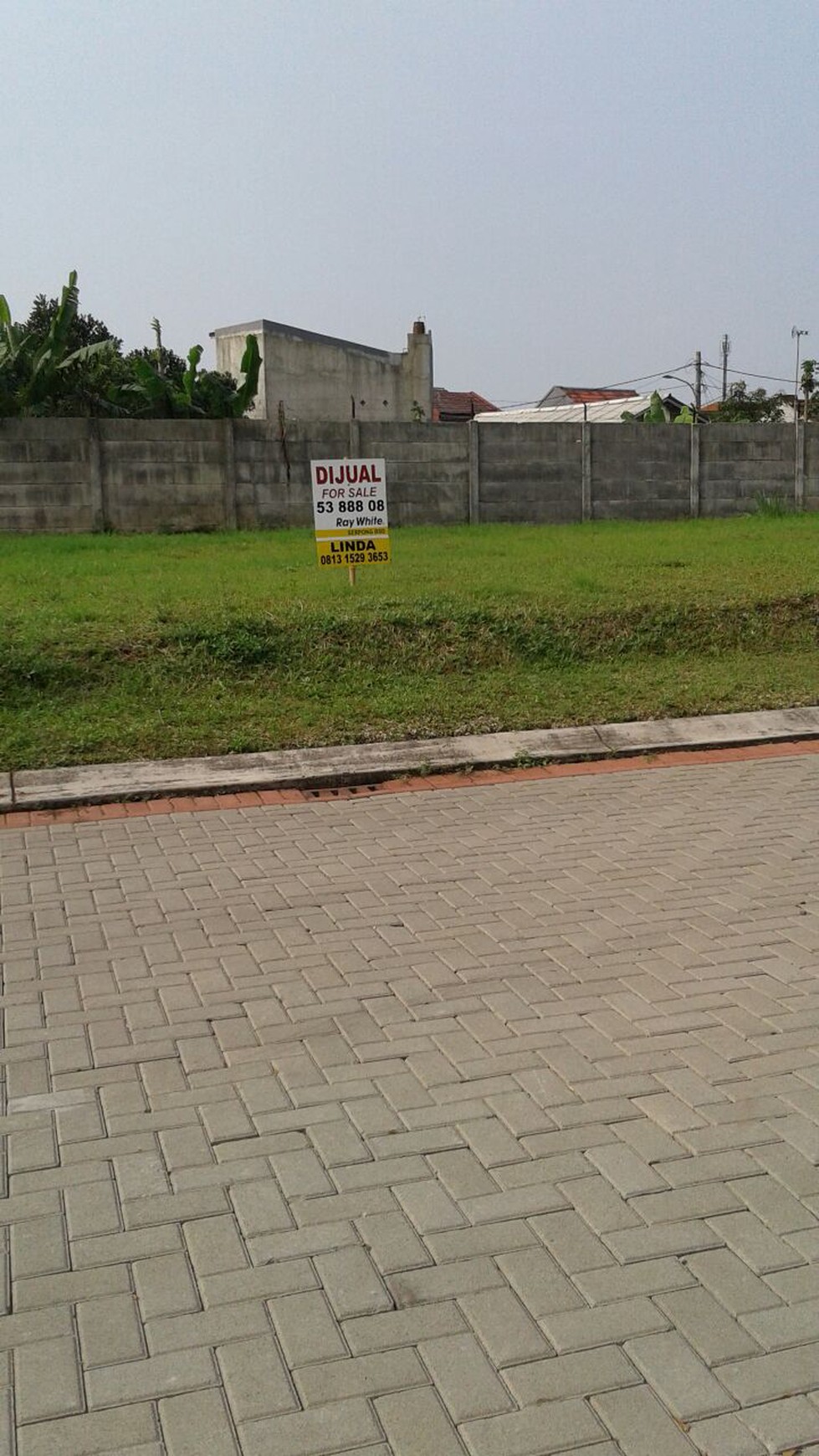 Kavling siap bangun depan taman di Serpong Lagoon