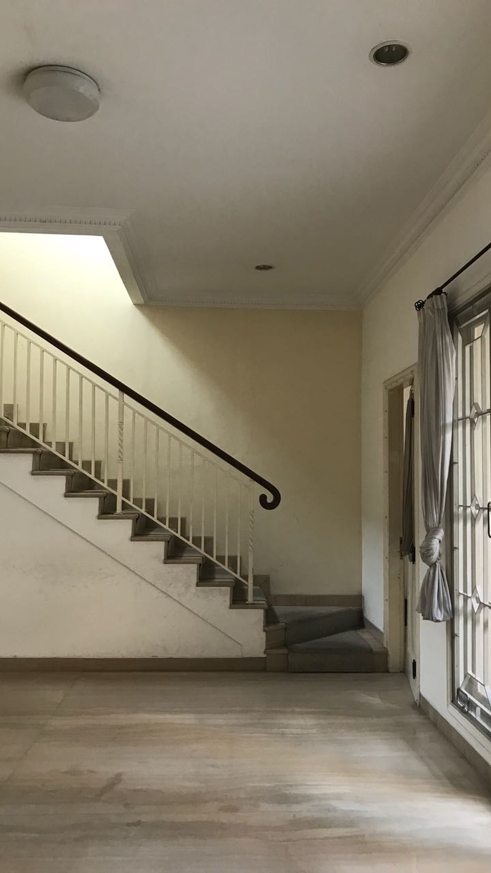 Dijual Rumah di Jl. Brawijaya - Kebayoran Baru, Jakarta Selatan
