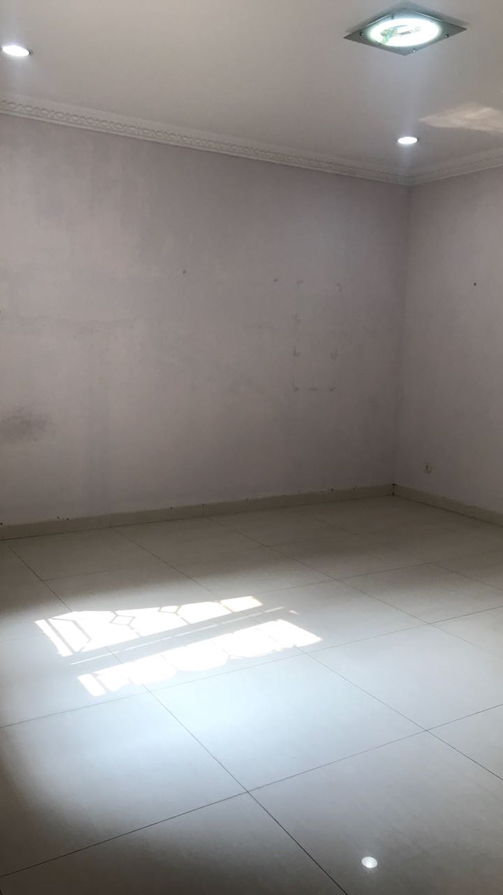 Dijual Rumah di Jl. Brawijaya - Kebayoran Baru, Jakarta Selatan