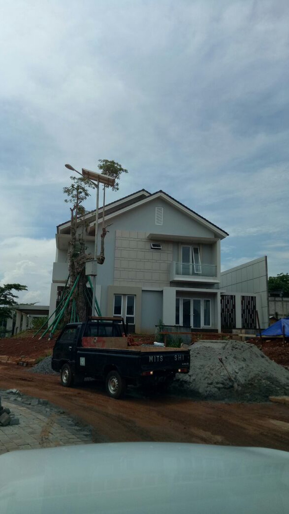 Dijual Rumah Dalam Cluster Di Cinere