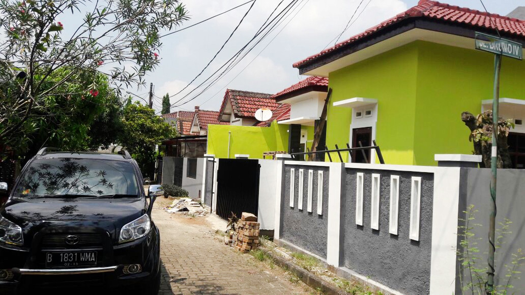 Rumah dijual nyaman, aman, akses lokasi sangat strategis @Villa Gunung Lestari,Ciputat