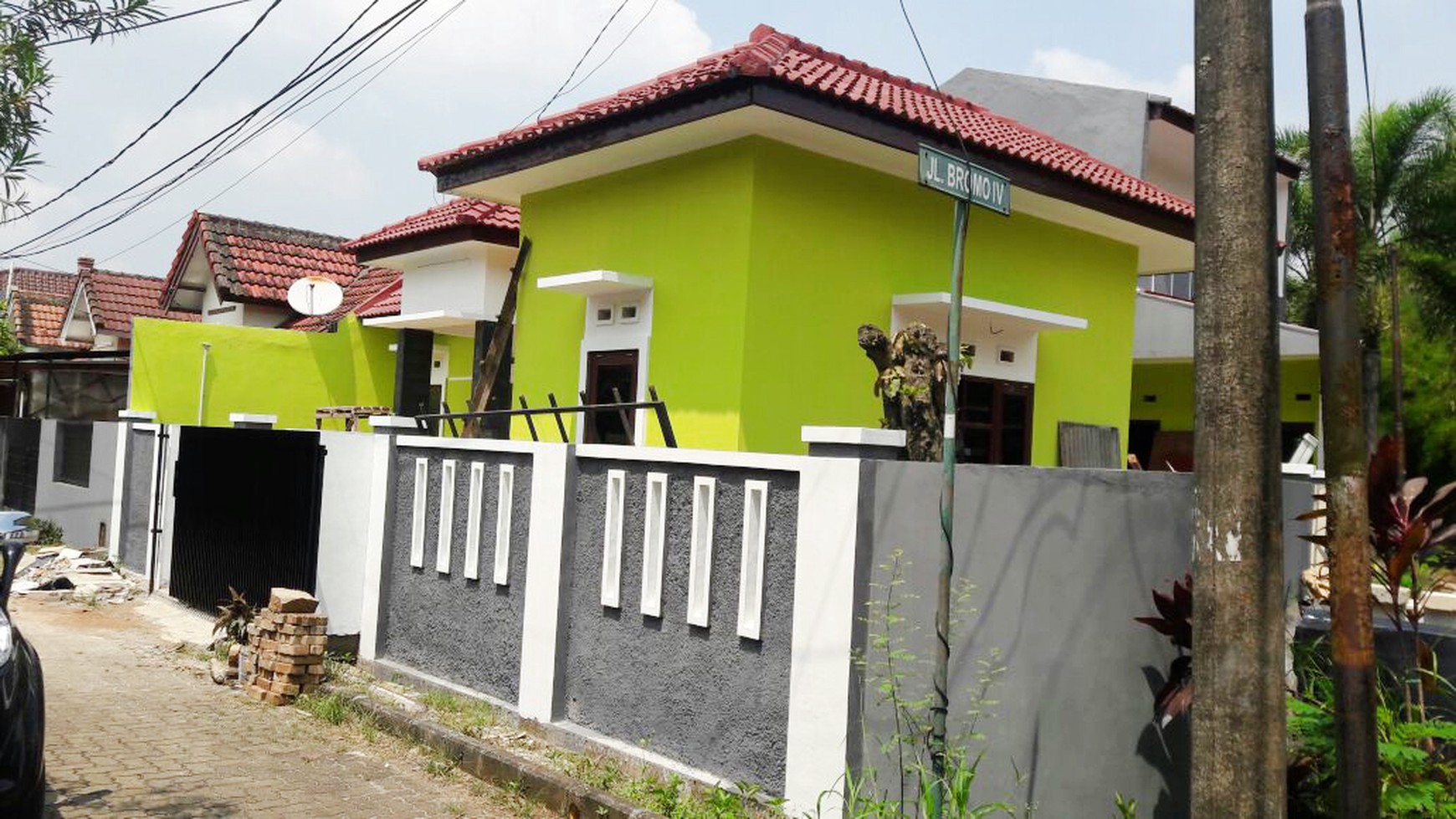 Rumah dijual nyaman, aman, akses lokasi sangat strategis @Villa Gunung Lestari,Ciputat