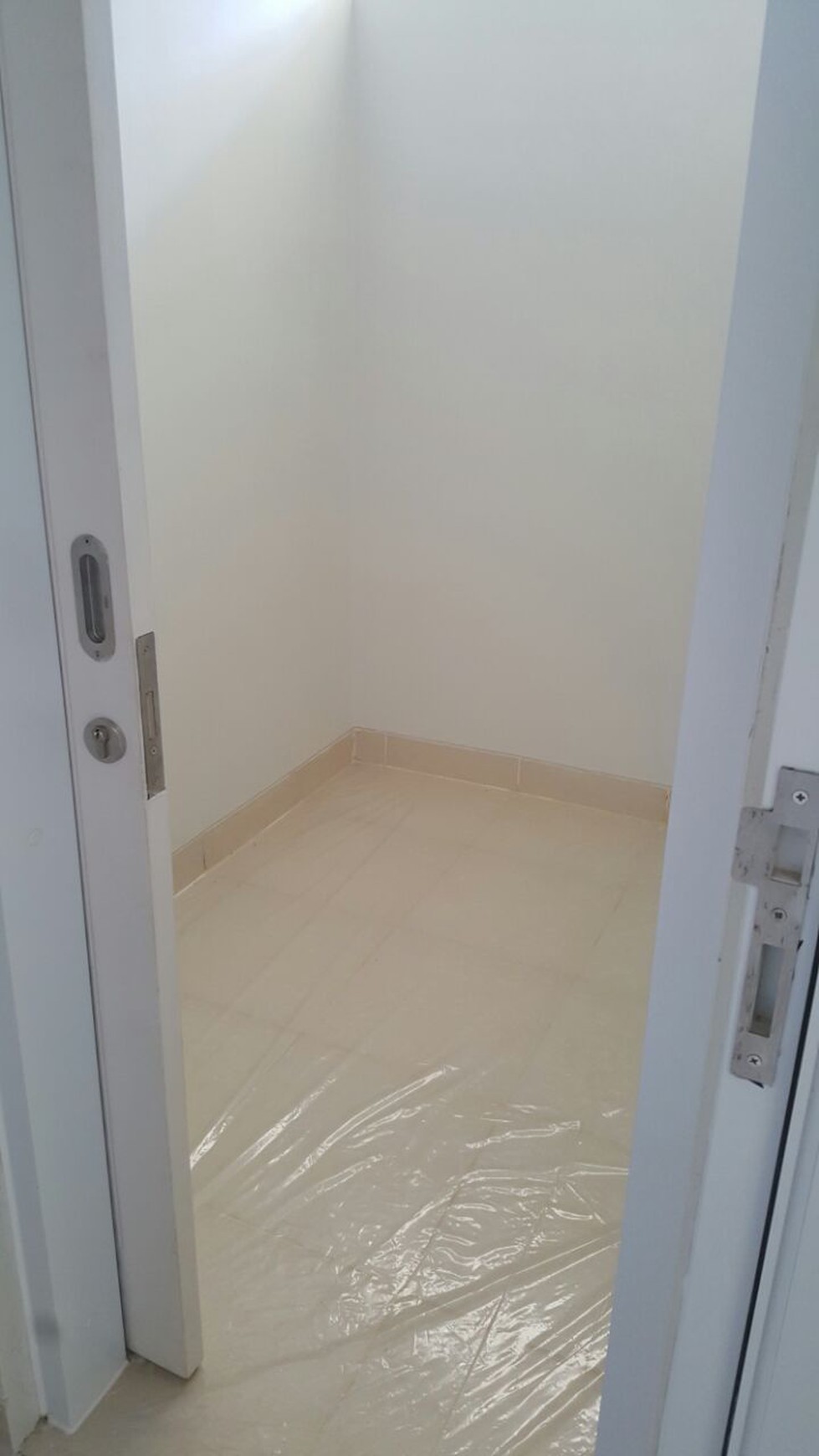 Disewakan Rumah di Cluster La Bella Village - Gading Serpong