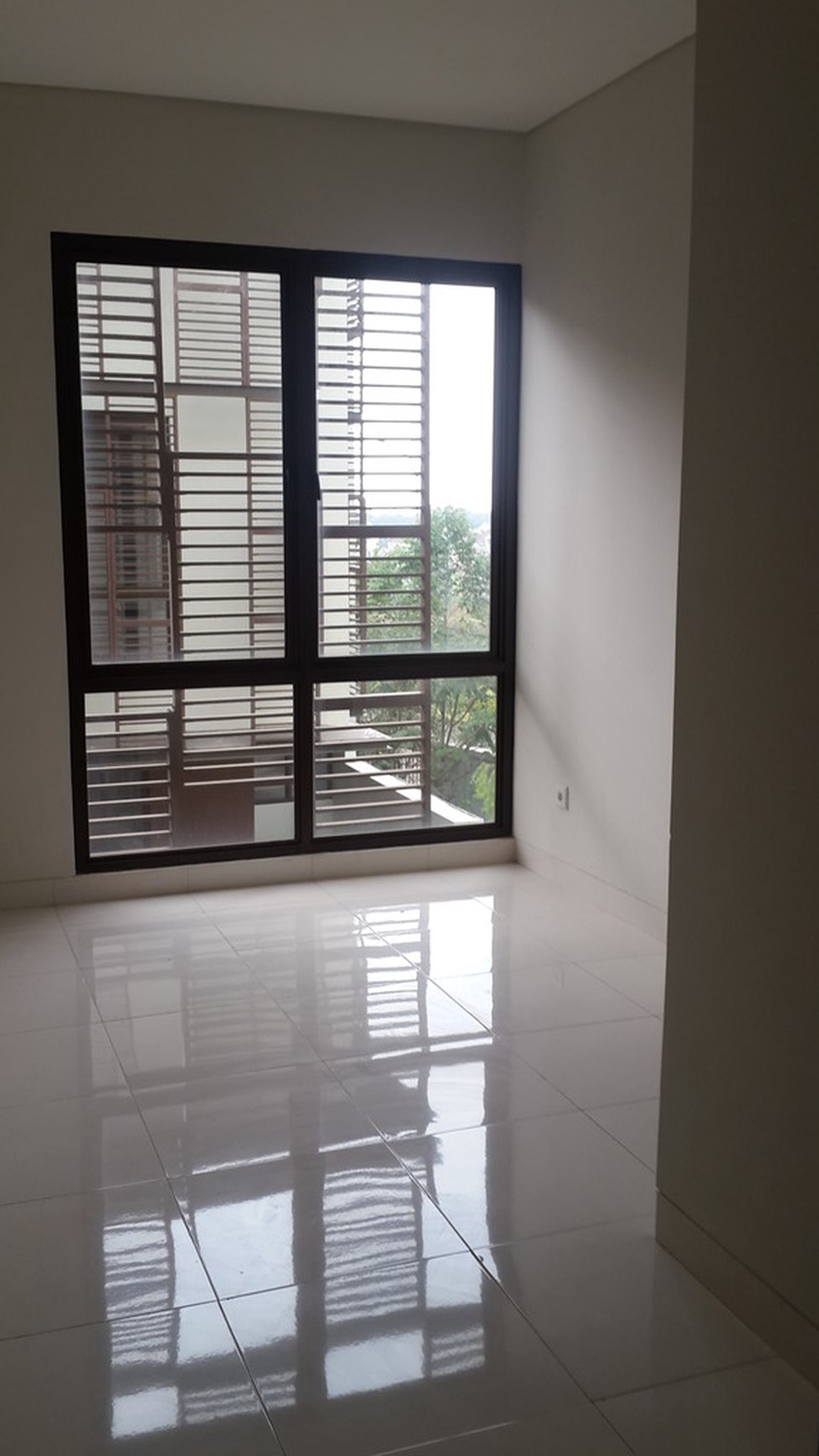 Siap huni. ac, gorden, kitchen set