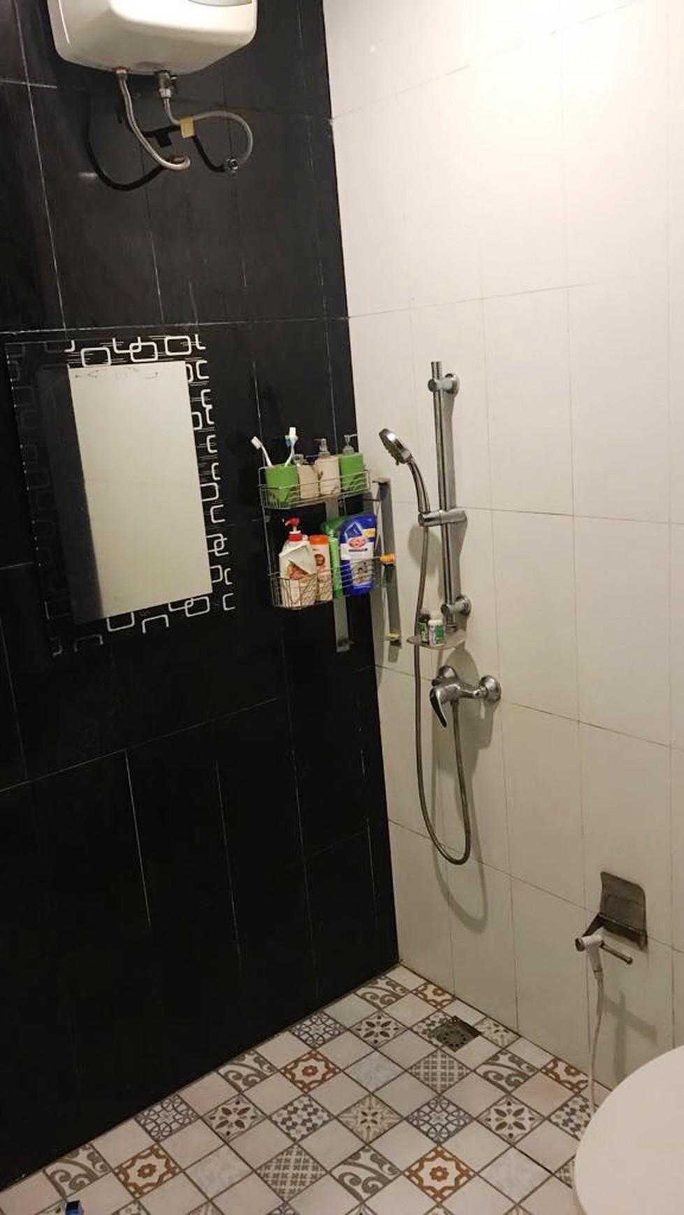 HOT SALE!!! Rumah Nyaman dan Siap Huni di Kawasan Ciputat, Tangsel