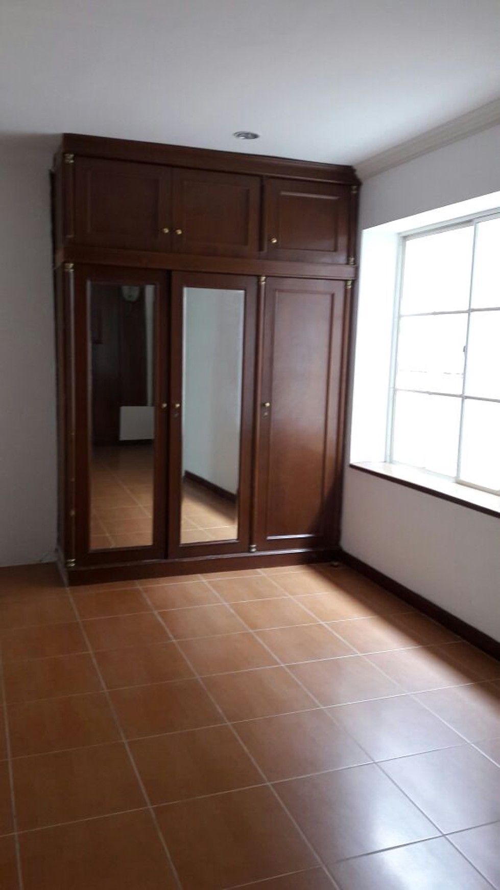 Dijual Rumah di Taman Imam Bonjol - Lippo Karawaci