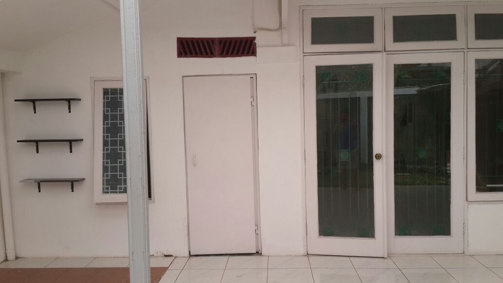 Rumah jalan lebar,siap huni di Bintaro Jaya 9