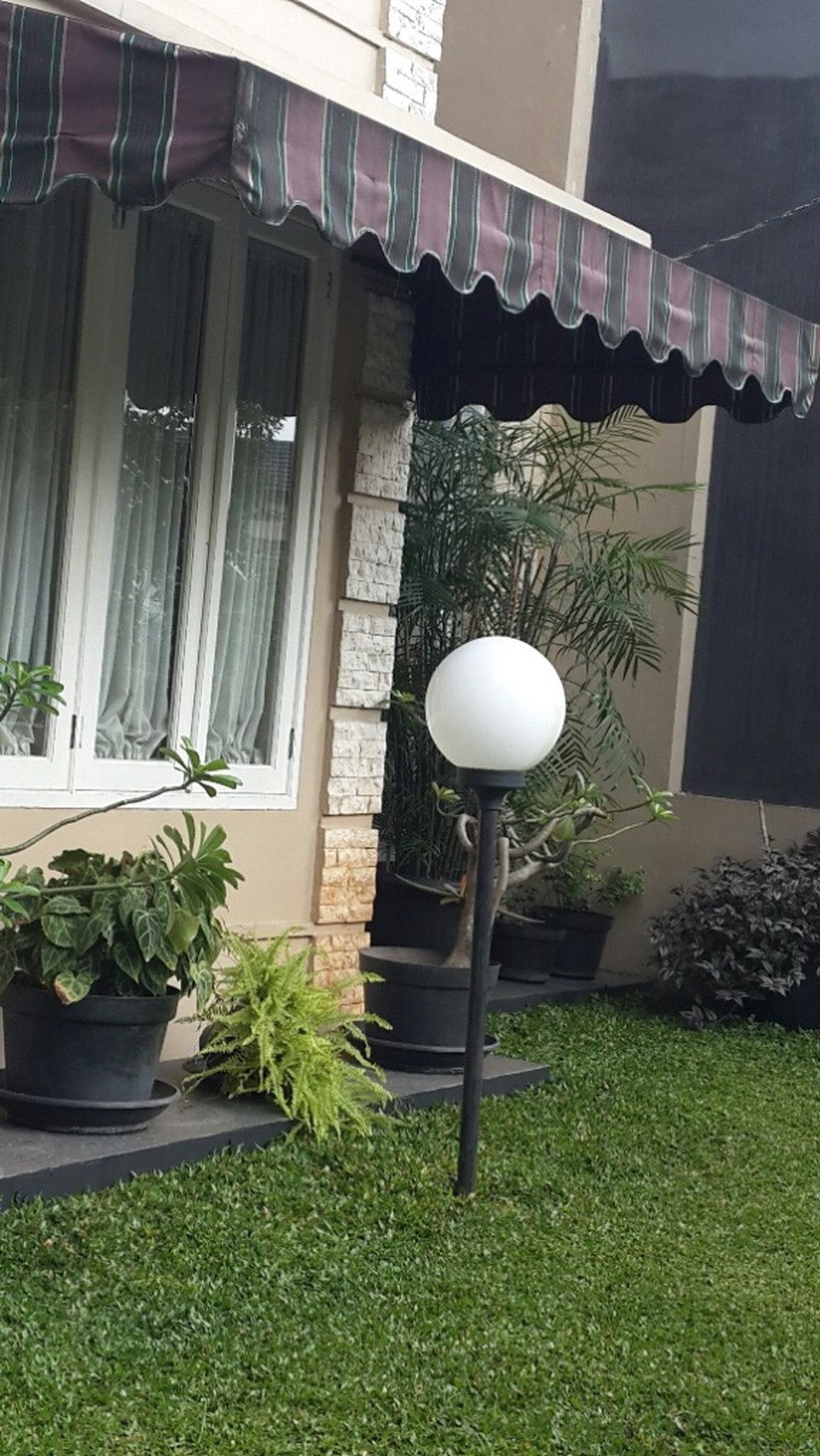 Rumah Bagus,minimalis di sektor 9 bintaro jaya