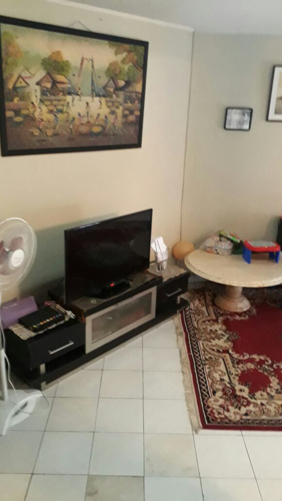 Rumah Siap Huni,pinggir jalan di Bintaro Jaya 2