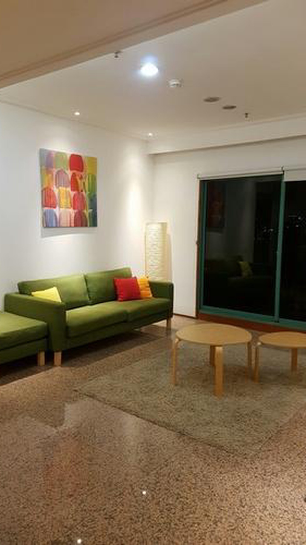 beautiful apartmen for rent in south jakarta area