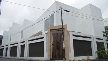 Dijual Rumah Siap Huni Brand New Luxury