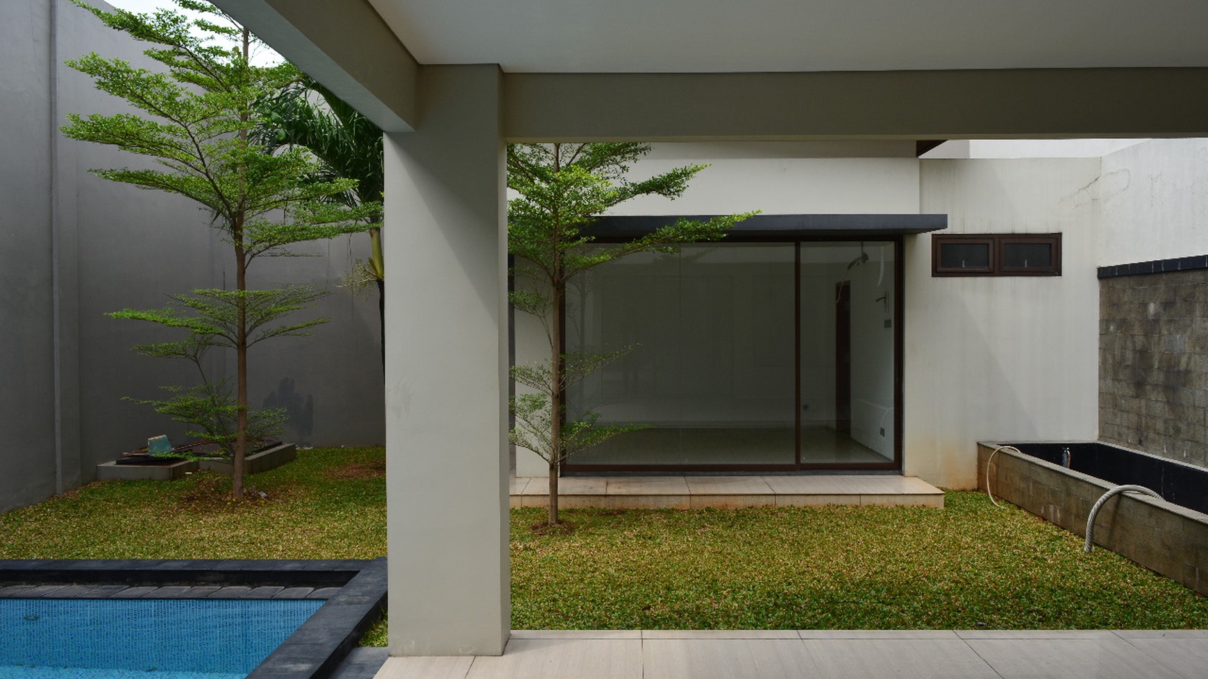 Dijual Rumah Siap Huni Brand New Gandaria