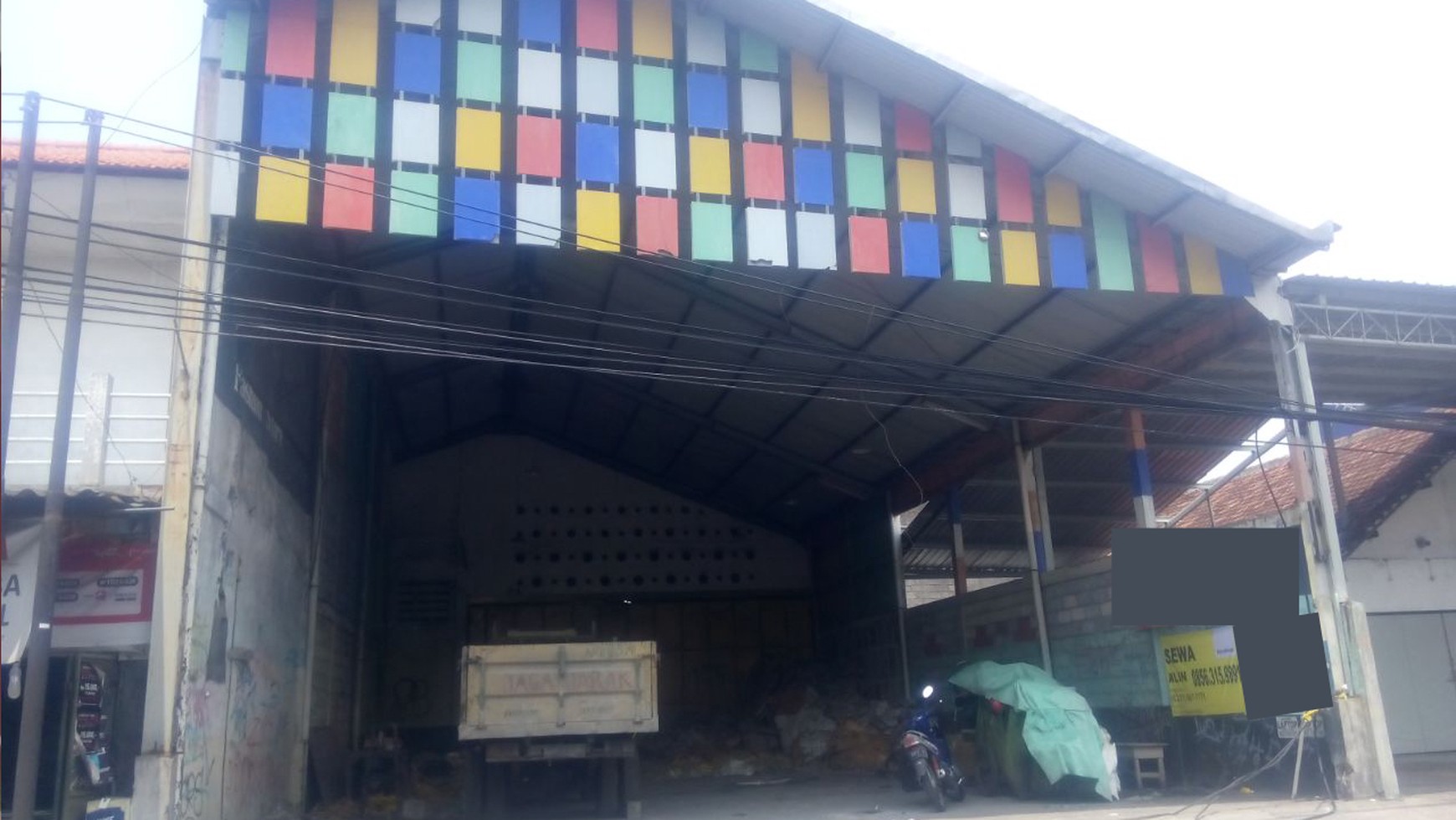 gudang raya wiyung dekat pasar