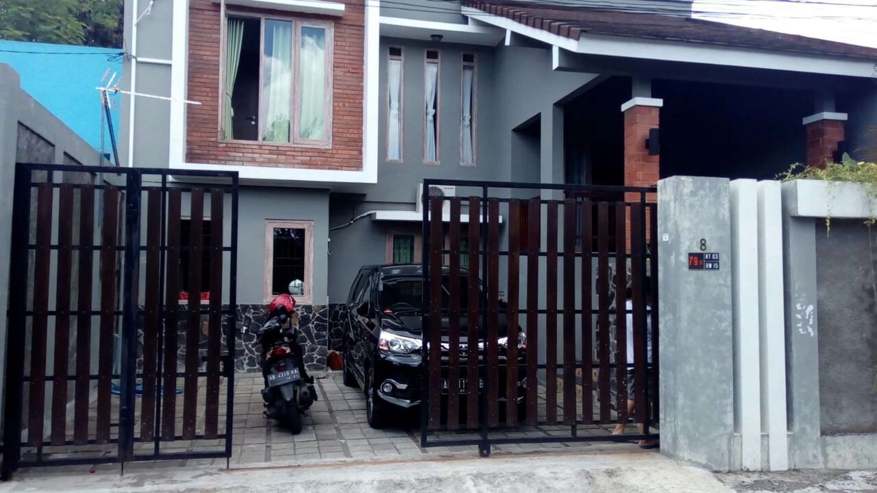 HUNIAN ETNIK+FURNITURE  DISEWAKAN, DENGAN PEMANDANGAN EMBUNG TAMBAK BOYO