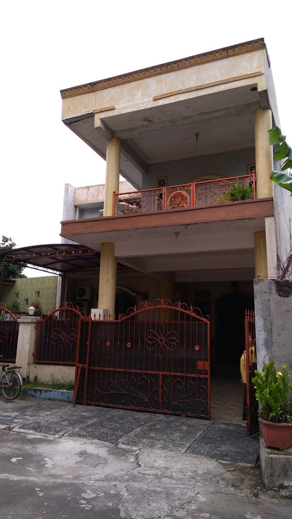 Dijual Rumah di Graha Palem Ratu - Palem Semi, Karawaci
