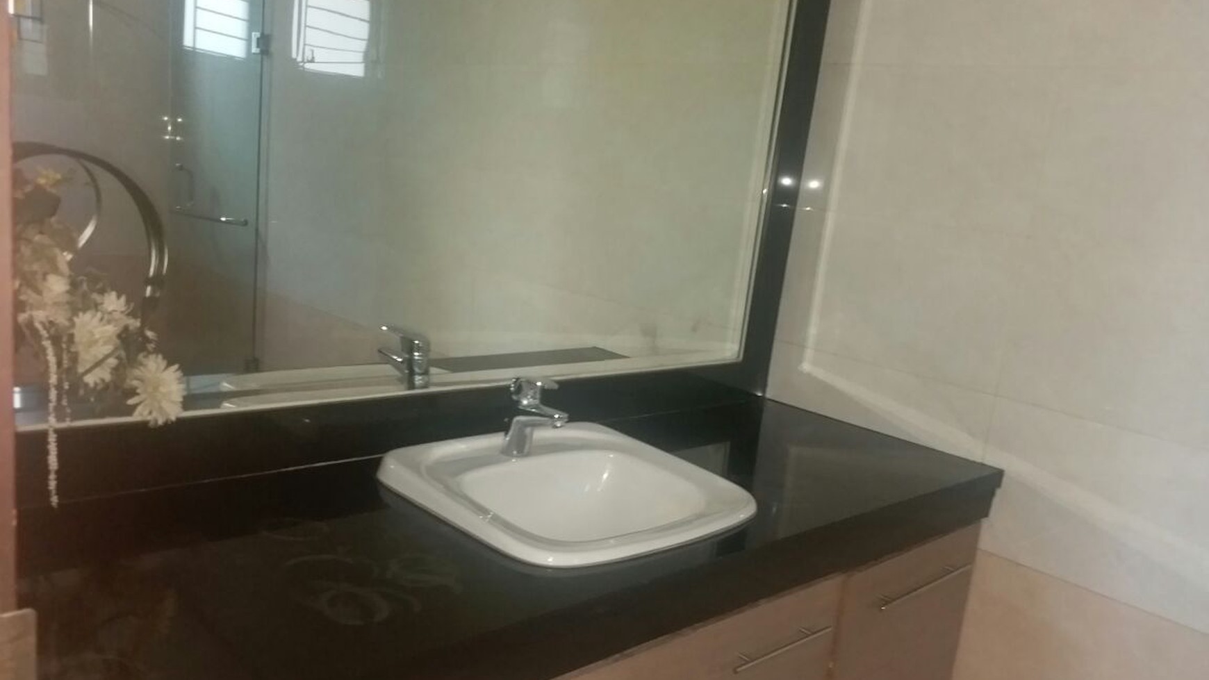 Disewakan Rumah di Taman Diponegoro Full Furnish - Lippo Karawaci