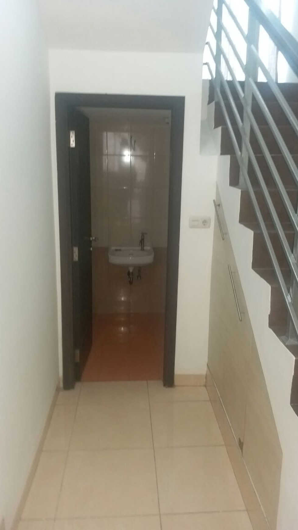 Disewakan Rumah di Taman Diponegoro Full Furnish - Lippo Karawaci