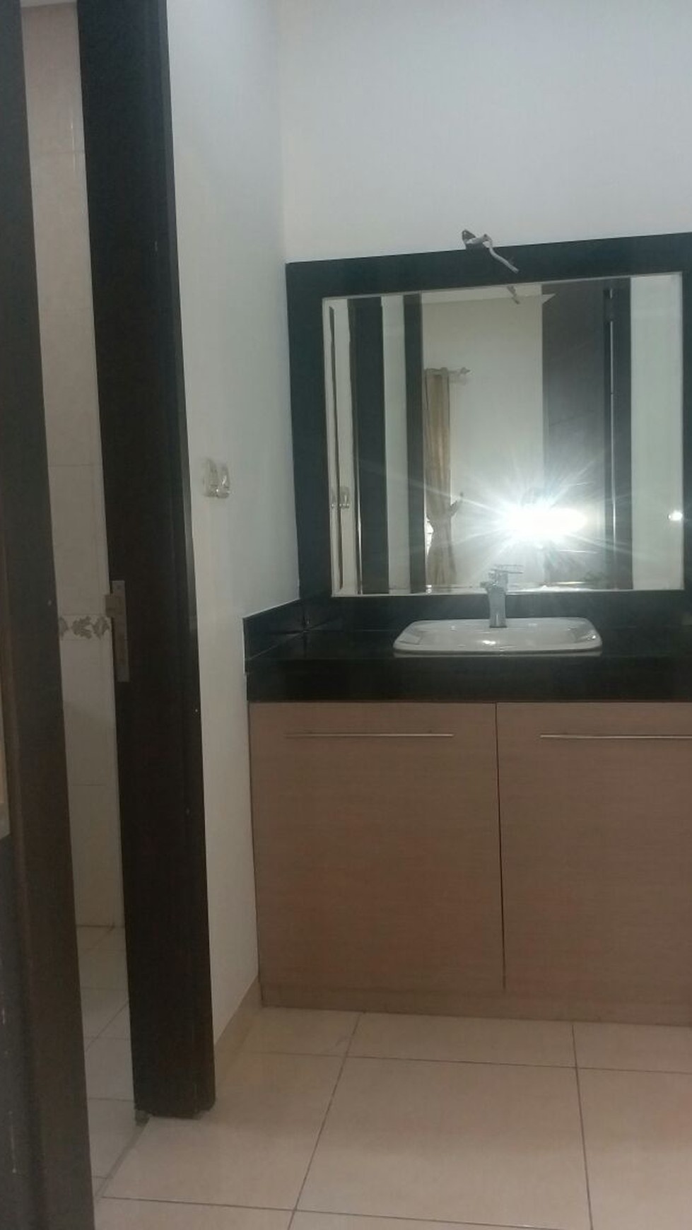 Disewakan Rumah di Taman Diponegoro Full Furnish - Lippo Karawaci