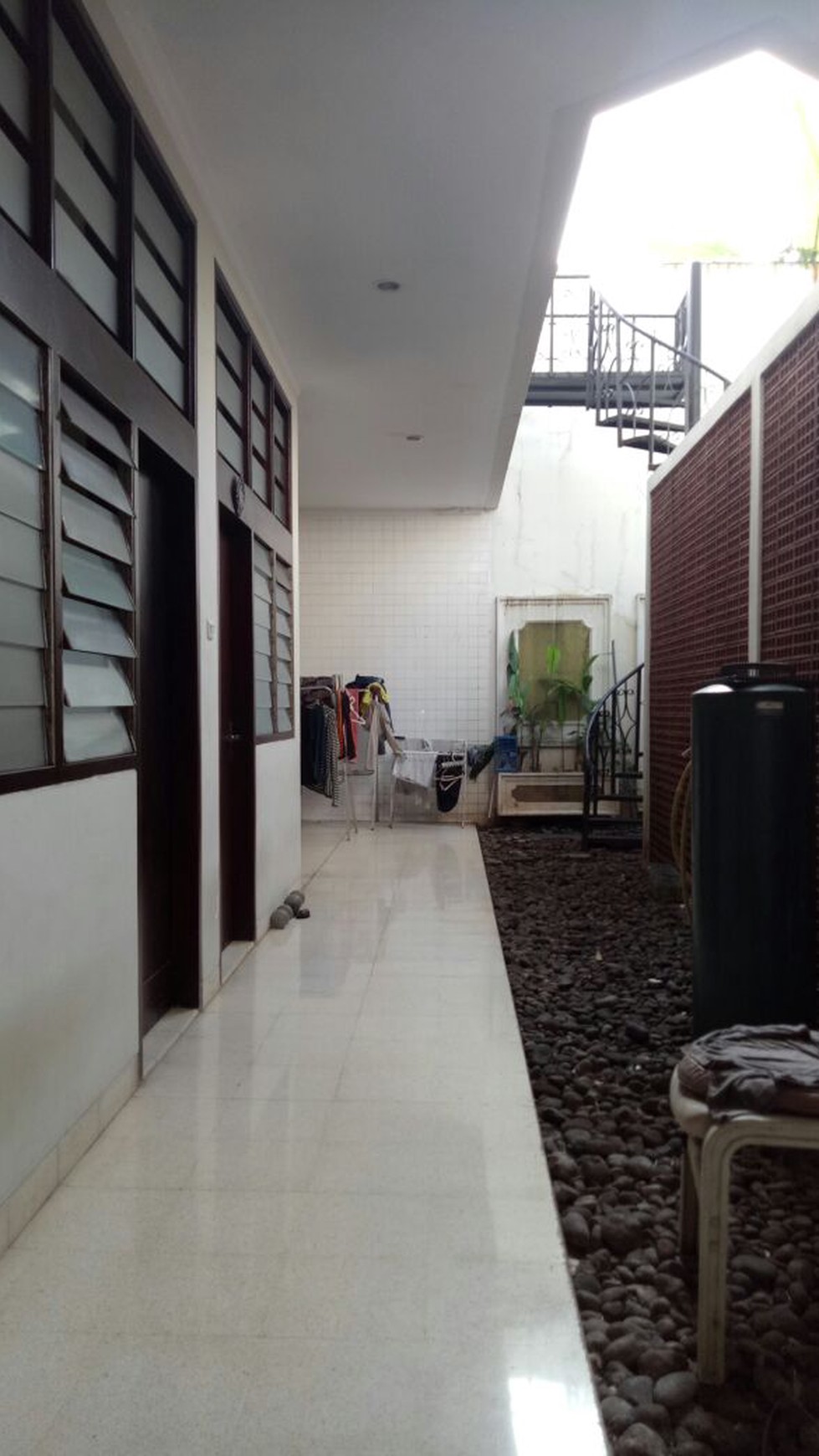 Rumah cantik,siap huni di Jl. Permata