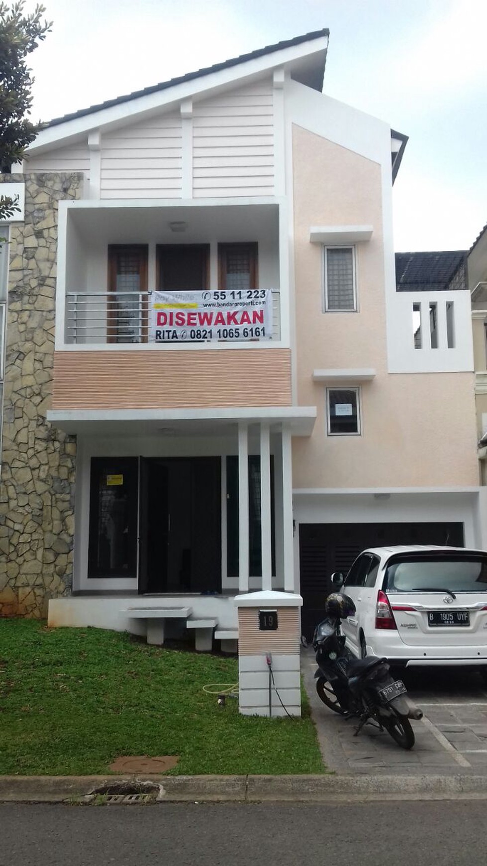 Disewakan Rumah di Taman Diponegoro - Lippo Karawaci