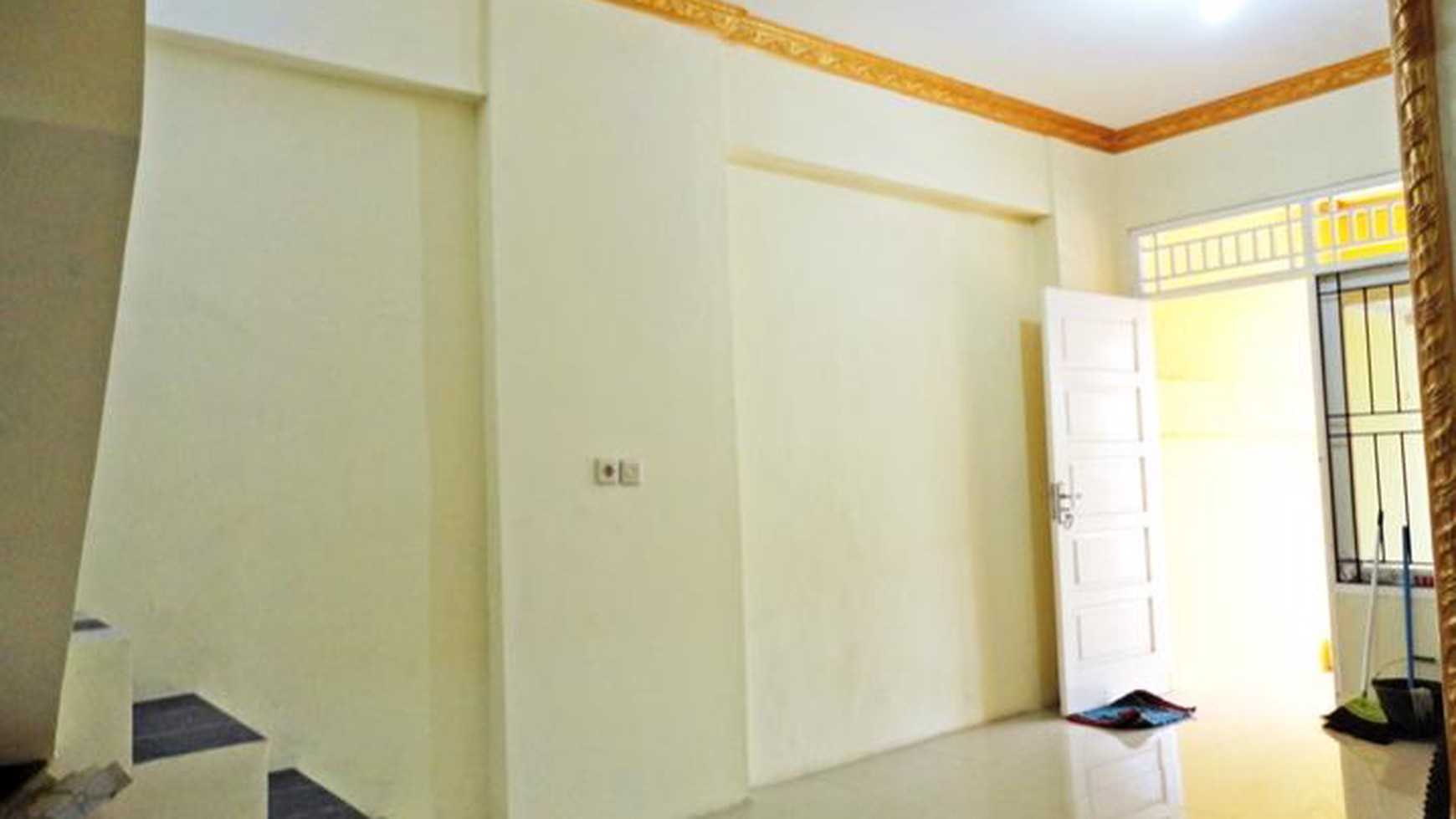Rumah Rapi Brand New Siap Huni