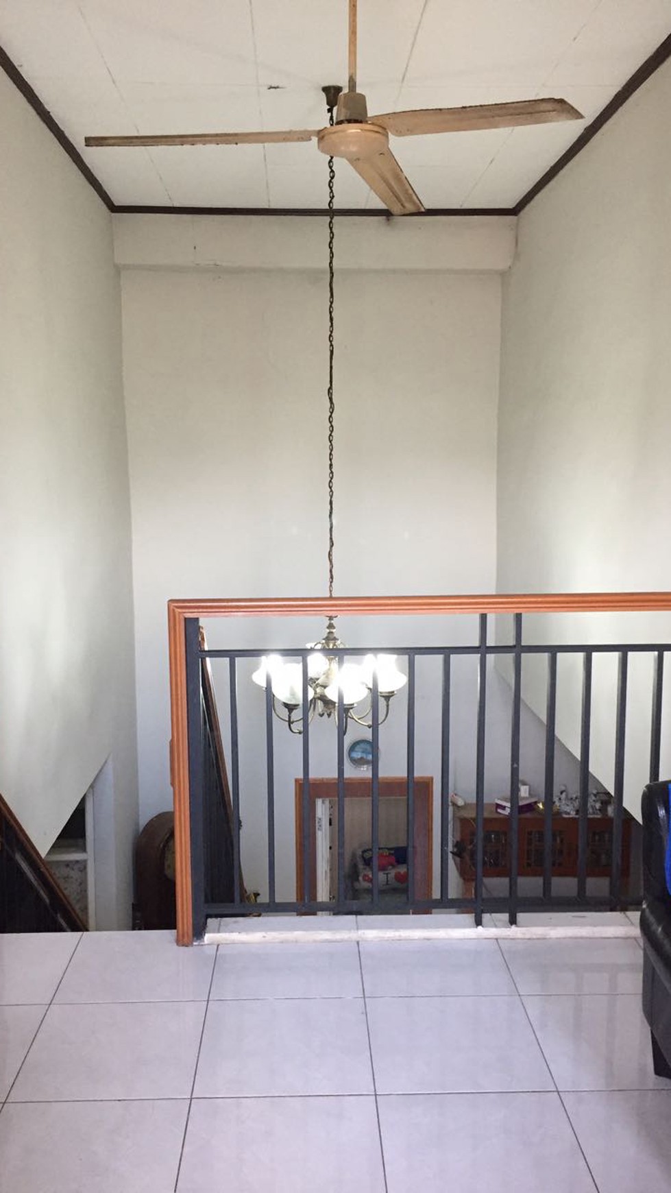 Rumah 2 Lantai Siap Huni Di Maleo Residence