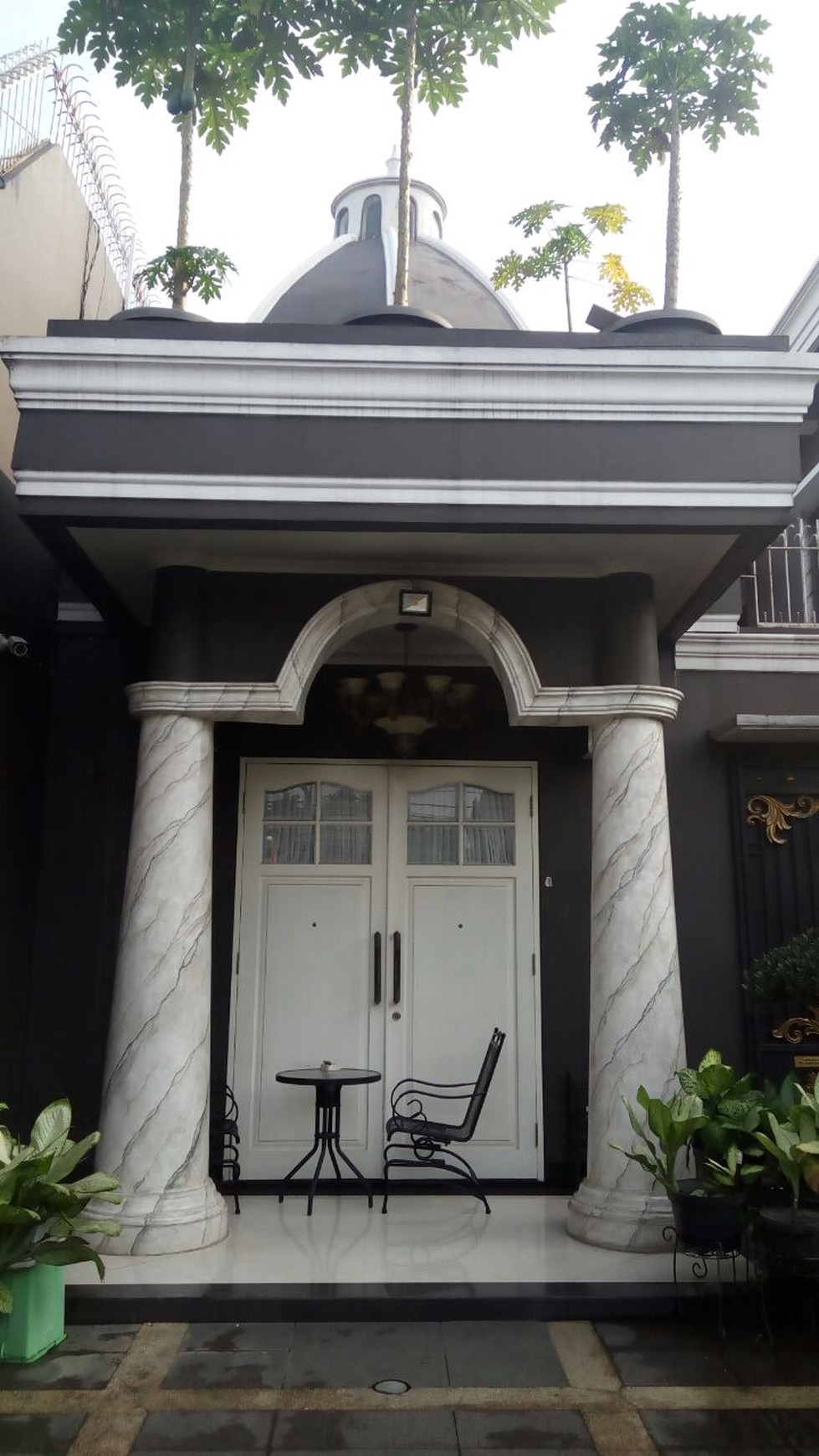 Jual Rumah Jl Assirot Kebayoran Lama - Desain Menarik