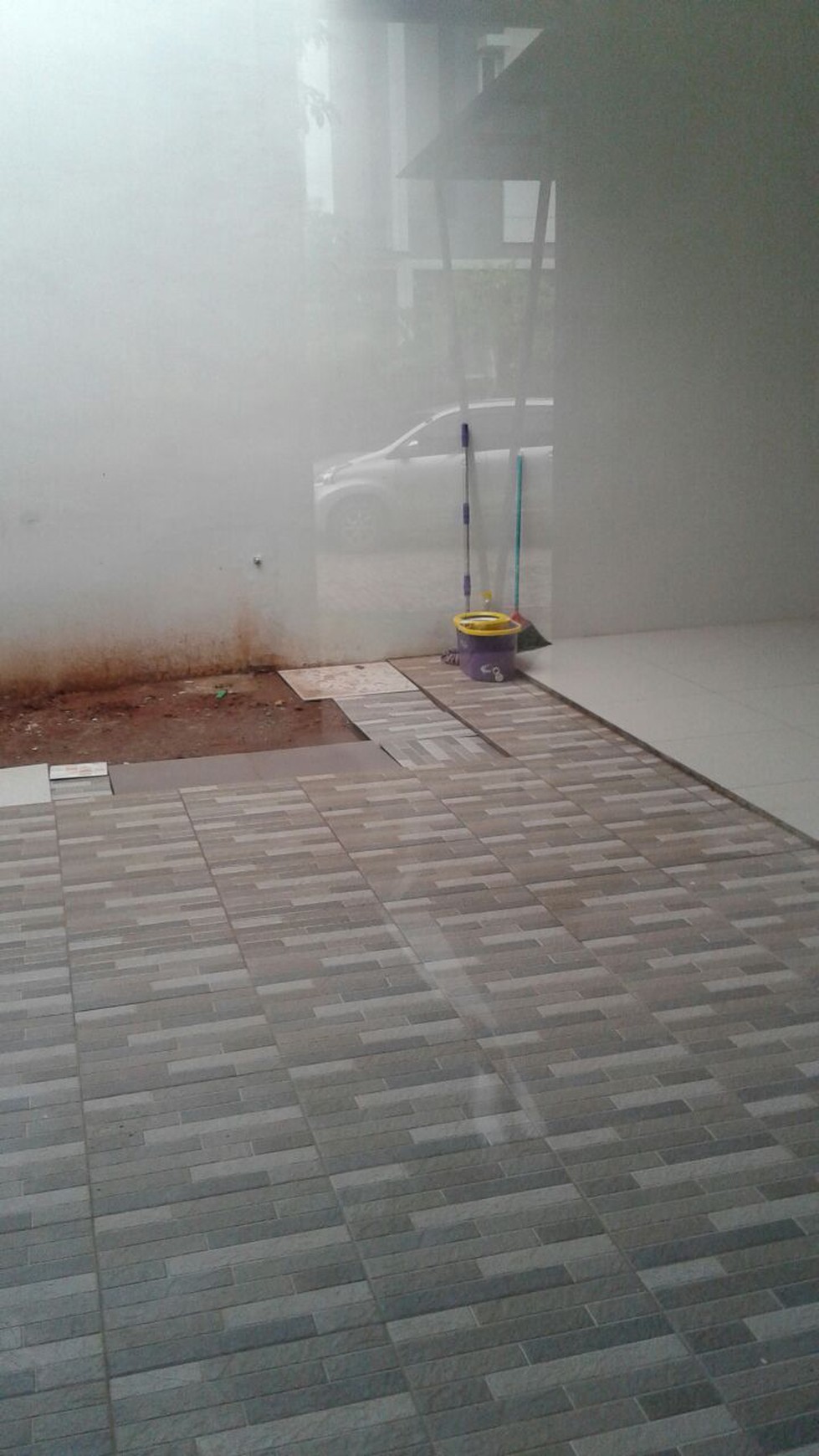 Rumah siap huni lokasi strategis di The Green