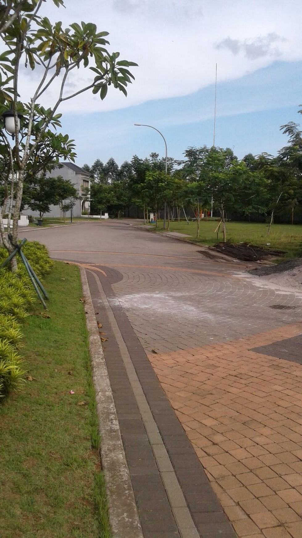 Kavling siap bangun di Greenwich